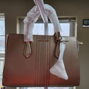 NWT Michael Kors Shelia Satchel